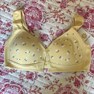 Yellow Rhinestone Embellished Wireless Bra